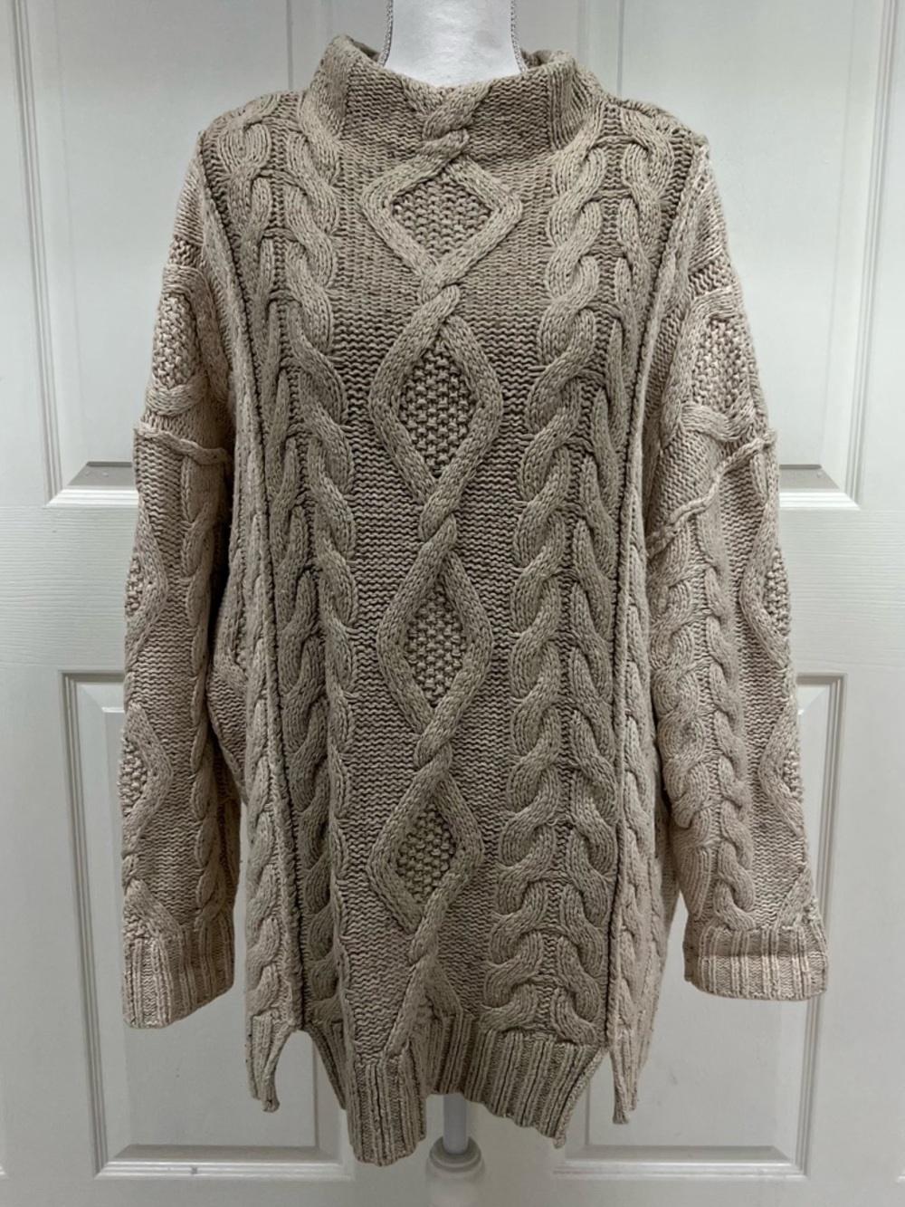 Free People Living the Dream Tunic Oversized Sweater in Oatmeal Combo Size M - Picture 6 of 14